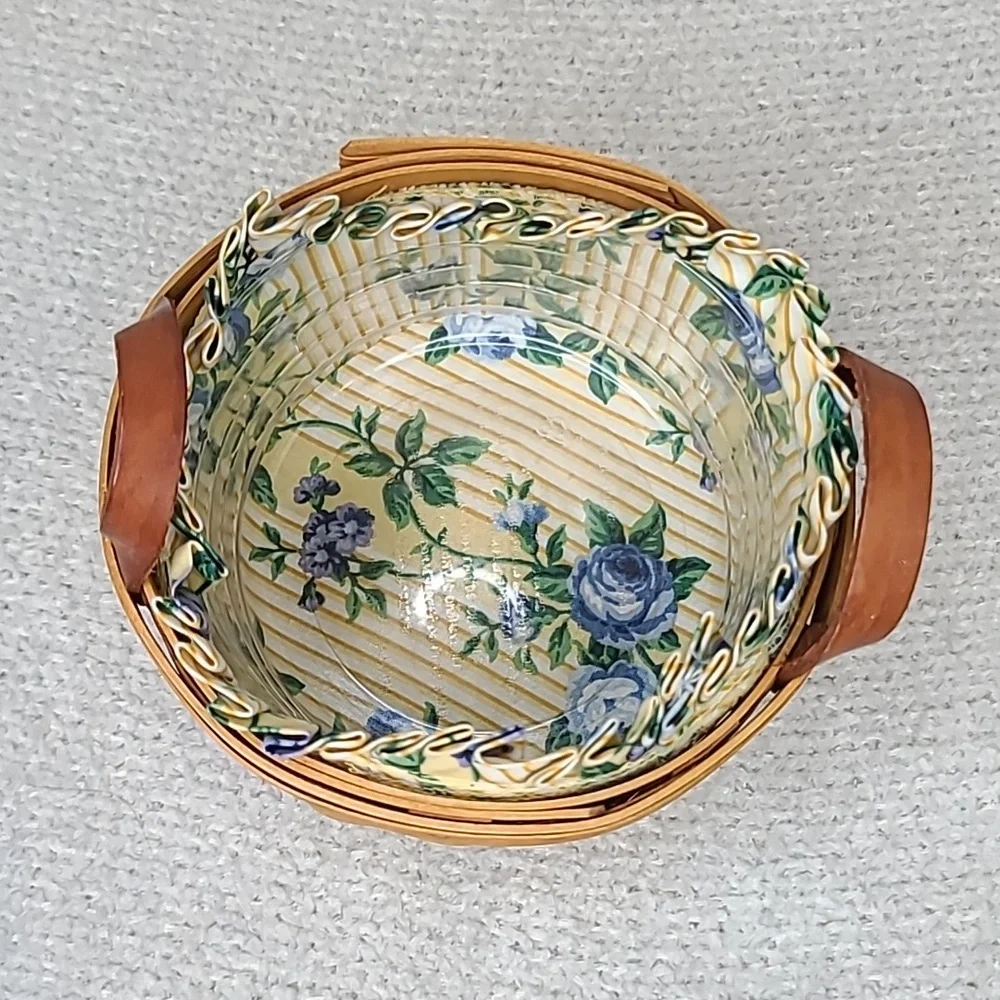 Longaberger Vintage 1999 Classic Button Basket 15407 with Liner & Insert